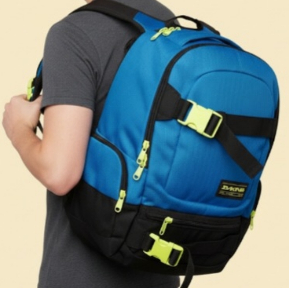 DAKINE BLUE BACKPACK WITH LIME GREEN ACCENTS-GREAT FOR SCHOOL OR TRAVEL LIKE NEW